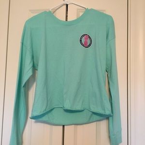 Simple southern cropped long sleeve